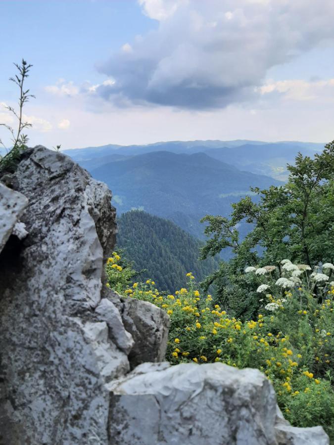 Krasna Chata Maniowy Exteriér fotografie